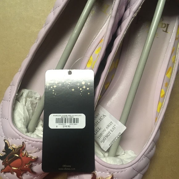 Disney Tangled Rapunzel Flats - Picture 2 of 5